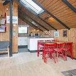 度假居 6 Person In Harboore *